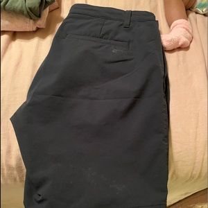 Men’s UA shorts